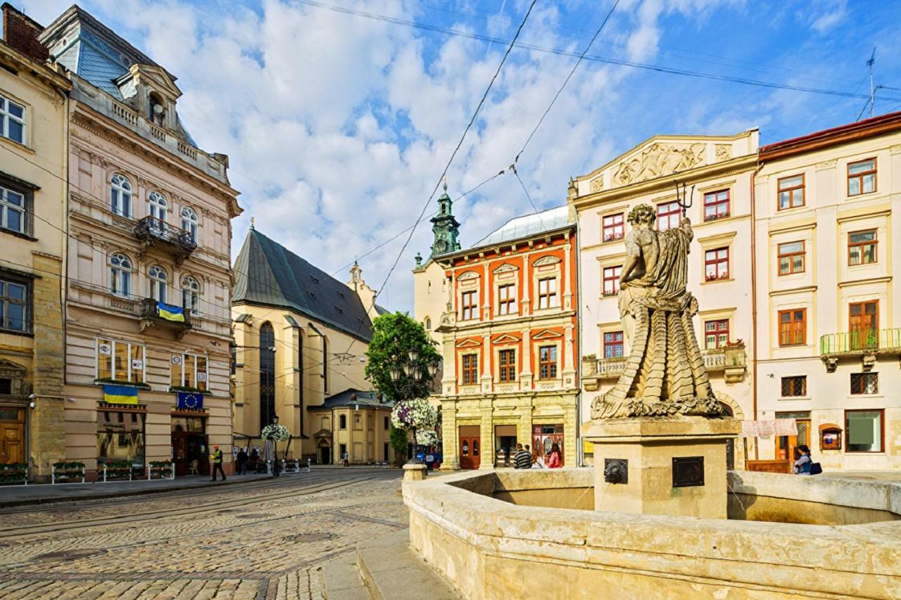 Smart -Апартаменти В Центрі Львова - 2 Хв До Оперного Театру Buitenkant foto